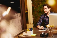 header kit digital