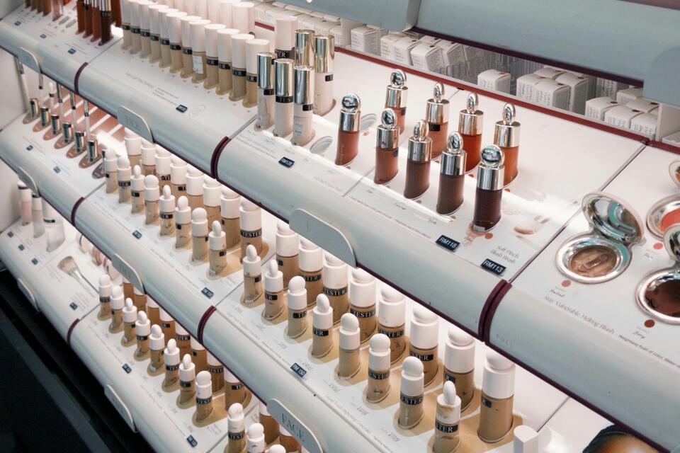 beleza, perfumaria e cosmética